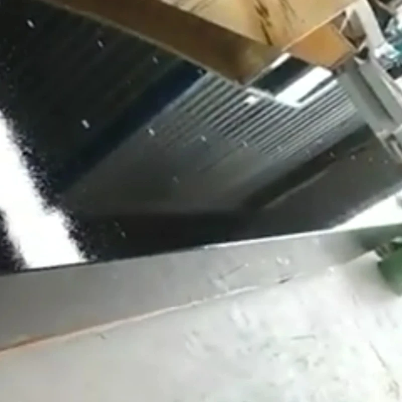 Huk 4 metro suniyuq hinaspa 0,5 metro rakhu perforado inserto granito plataformata apachinku .