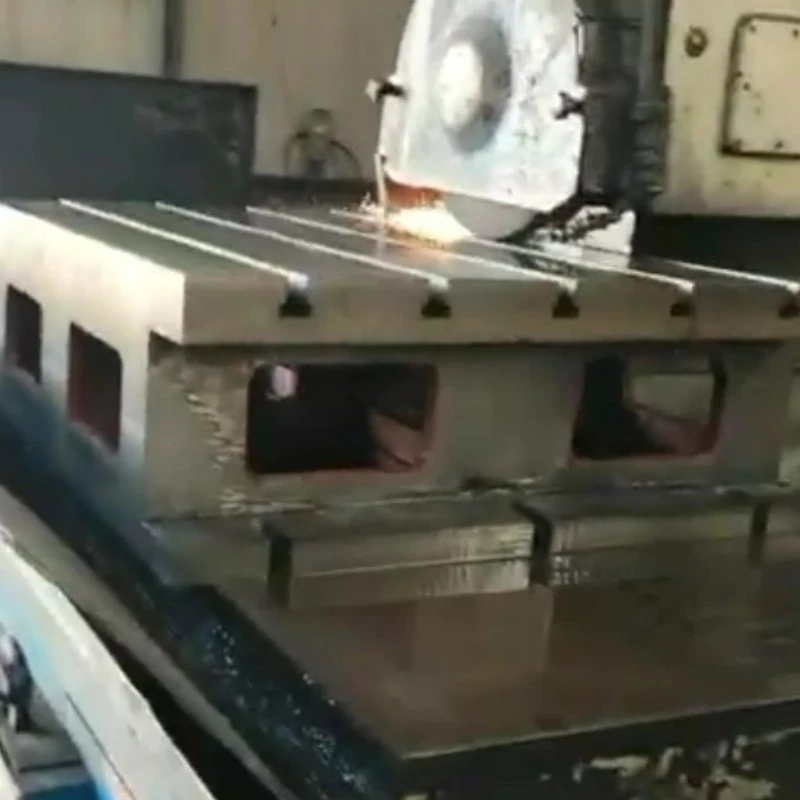 Videos del procesamiento de cajas cuadrados de hierro fundido de ranura t ranura .